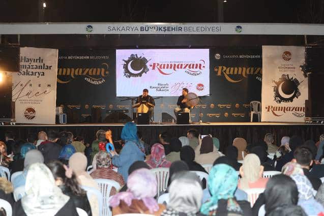 Başkan Sakarya’da Ramazanın maneviyatını vatandaşlarla birlikte paylaşıyor