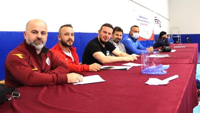 Hendek HGM Güreş Takımı Türkiye Şampiyonasında Başarıyla döndü 